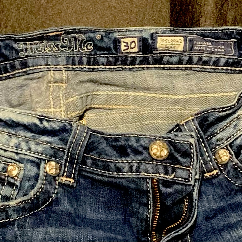 Miss Me denim size 30/34 boot cut jeans